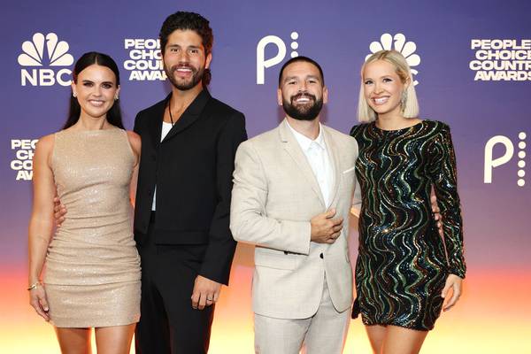 PHOTOS: 2024 People's Choice Country Awards Blue Carpet