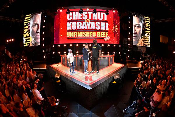 Photos: Chestnut vs. Kobayashi: Unfinished Beef