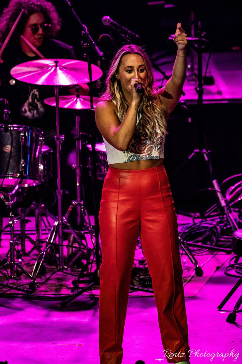 Check the photos from Brett Young, Morgan Evans, & Ashley Cooke's concert at KEMBA LIVE! in Columbus on Thursday, March 30th, 2023