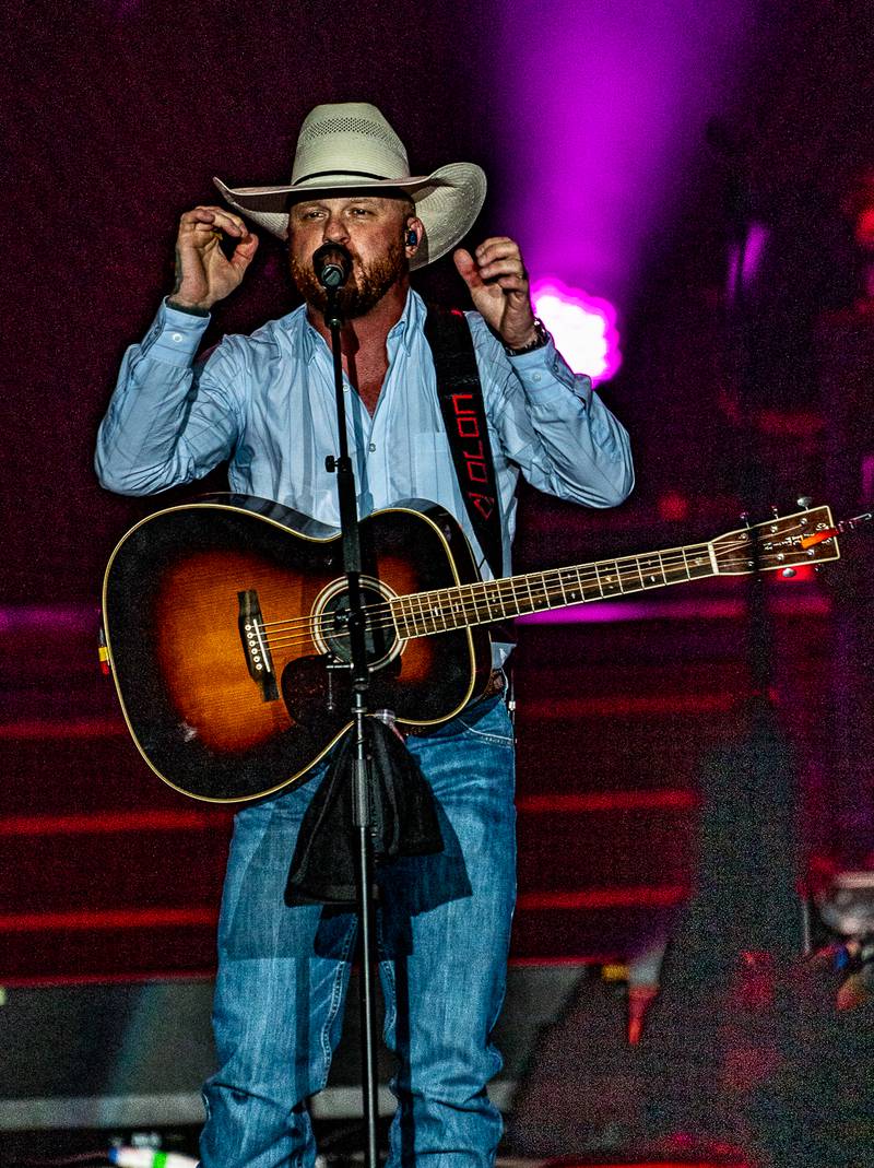 Check out these photos of Cody Johnson, Riley Green, Trace Adkins, and many more from Thursday at Country Concert '24 in Fort Loramie, Ohio